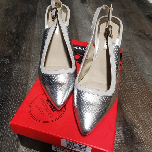 🏷Rialto Mateo Silver Heels - Picture 6 of 6